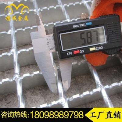 封管機(jī)與不銹鋼可調(diào)合頁 工業(yè)應(yīng)用與設(shè)計(jì)優(yōu)勢(shì)